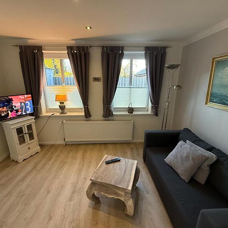 Ferienwohnung „Ole Karkenwech“ Husum-Roedemis Гузум Екстер'єр фото